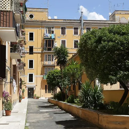 Masterintrastevere 4*