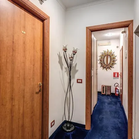 Masterintrastevere Guest house Rome