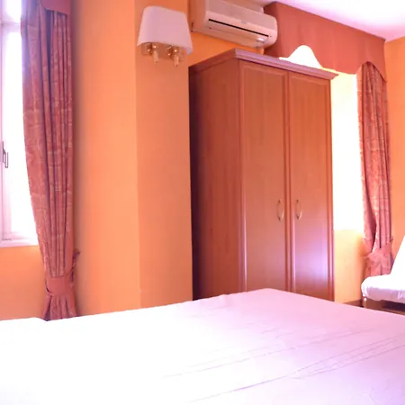 Masterintrastevere 4* Rome